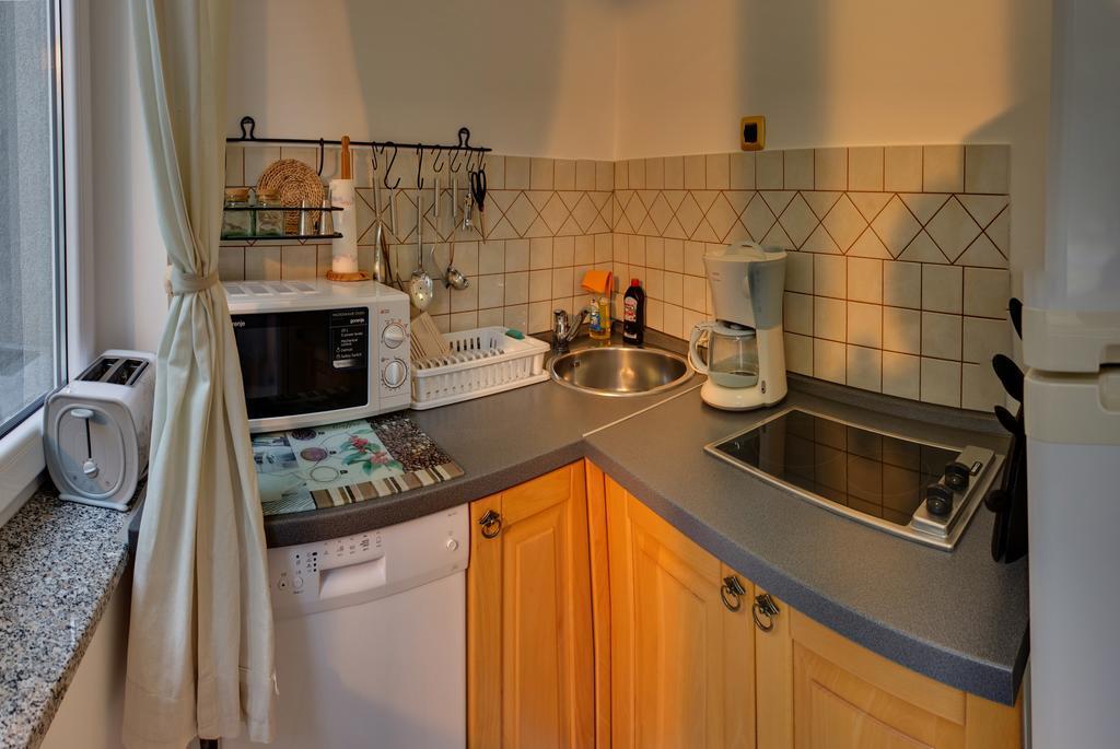 Vis A Vis Apartments Baska  Phòng bức ảnh