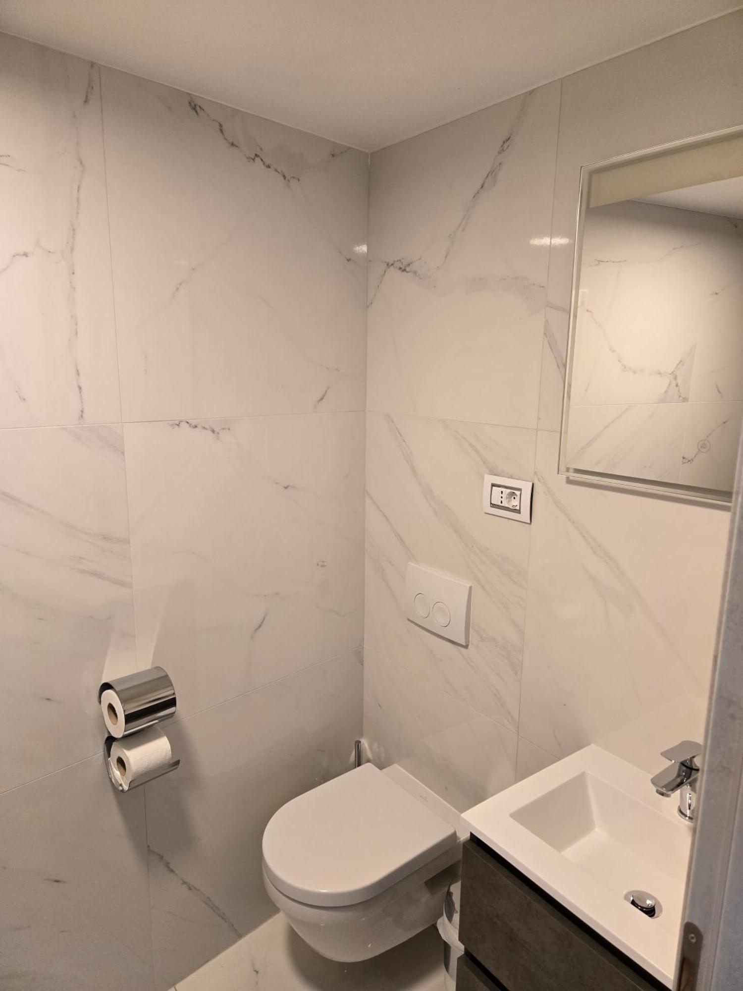 Vis A Vis Apartments Baska  Ngoại thất bức ảnh