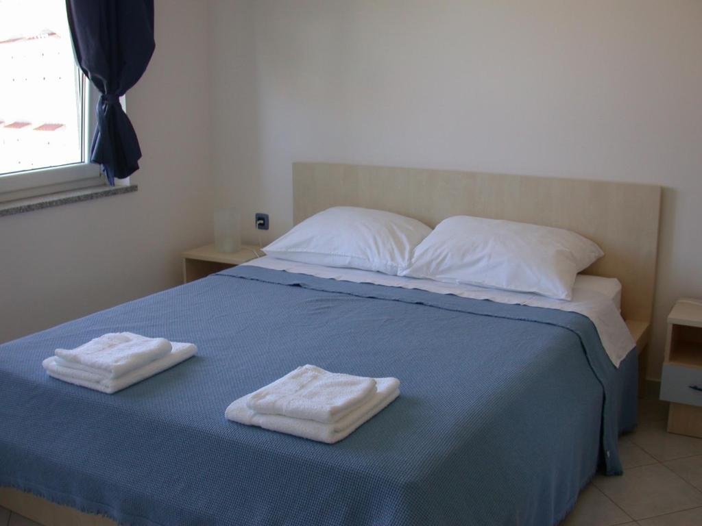 Vis A Vis Apartments Baska  Phòng bức ảnh